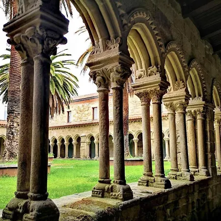 In Near Thermal Baths * Оренсе